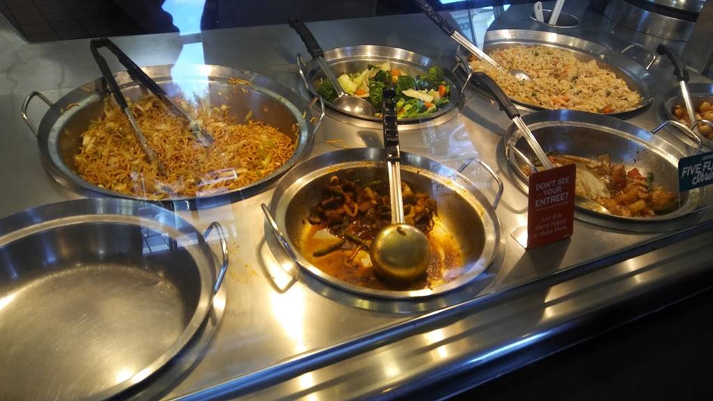 Panda Express | meal takeaway | 153 W Cochran St, Simi Valley, CA 93065, USA | 8055201657 OR +1 805-520-1657