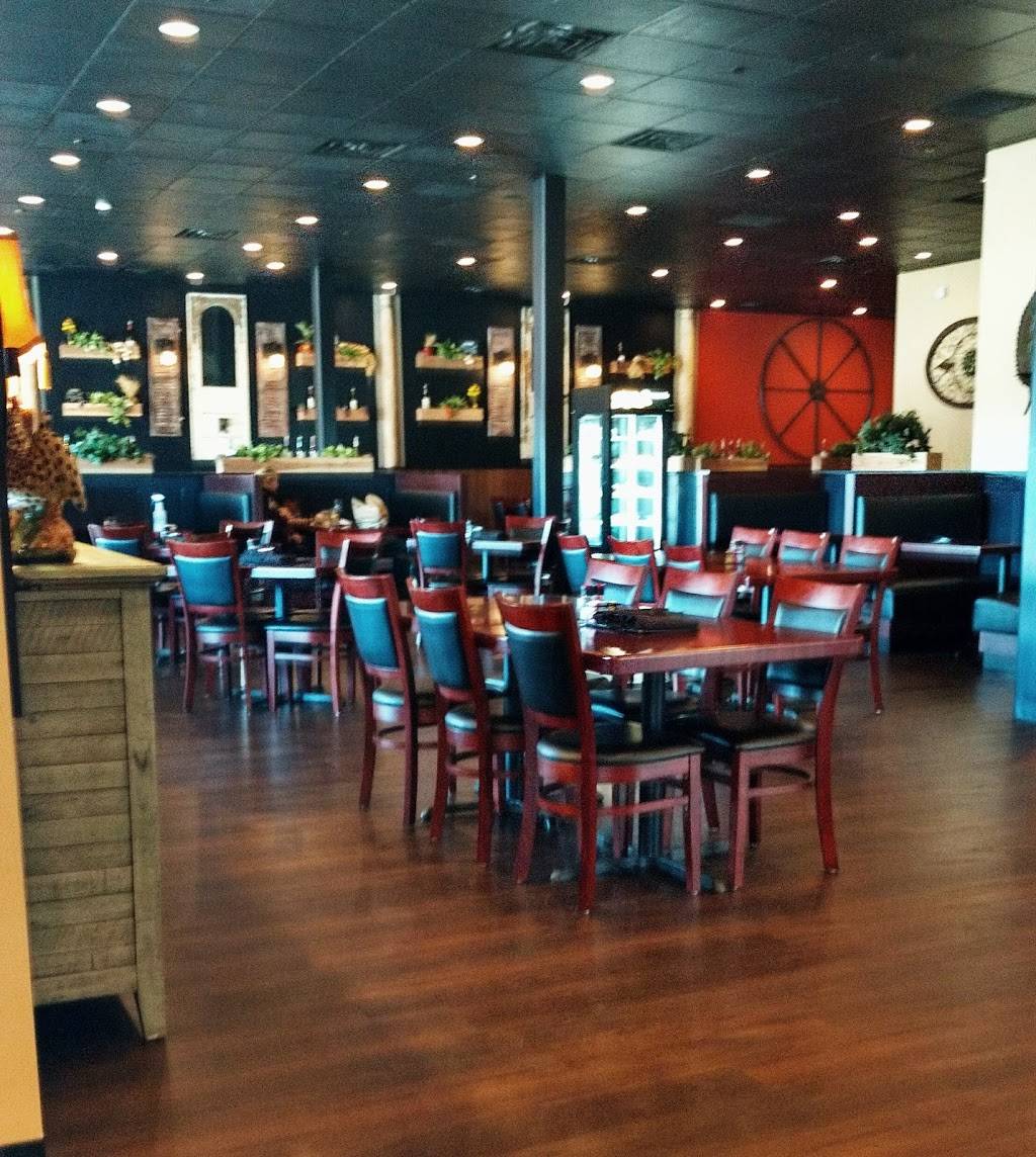 Fratellis Italian & Seafood | restaurant | 200 Middletown Pkwy, Middletown, MD 21769, USA | 3013714000 OR +1 301-371-4000