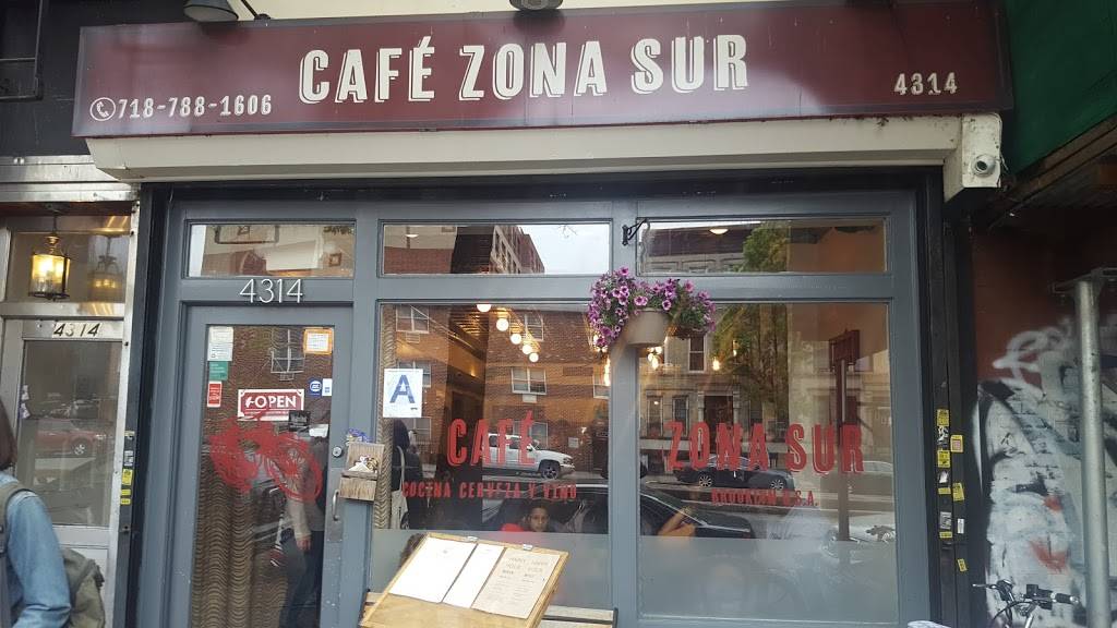 Zona Sur Bar Bistro | restaurant | 4314 4th Ave, Brooklyn, NY 11220, USA | 7187881606 OR +1 718-788-1606