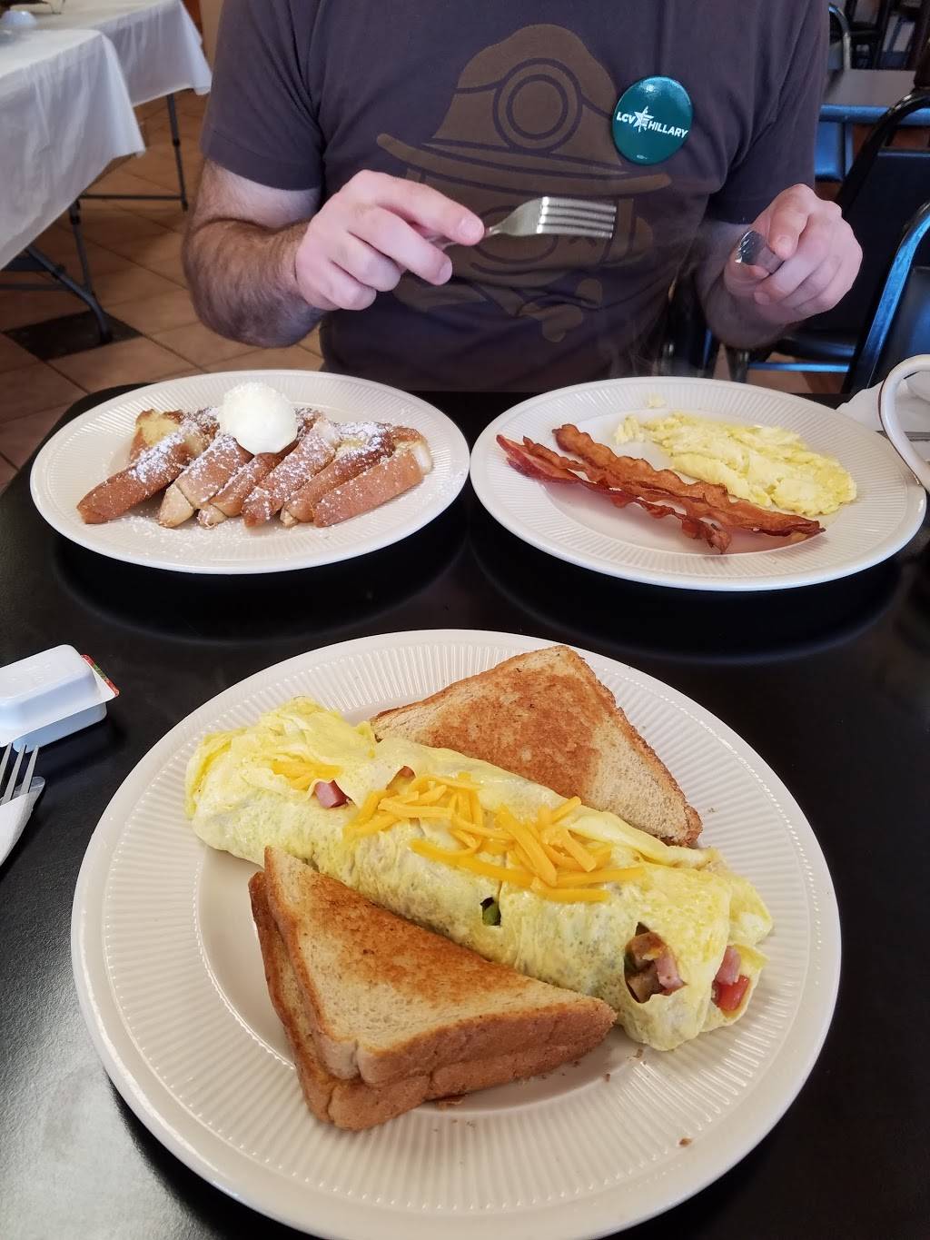 DCracked Egg | restaurant | 2044 Atlantic Ave, Chesapeake, VA 23324, USA | 7575433447 OR +1 757-543-3447