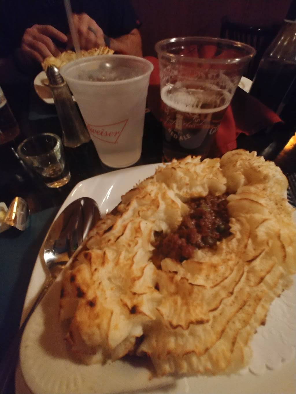 McKeons Bar and Restaurant | restaurant | 996 McLean Ave, Yonkers, NY 10704, USA | 9145302386 OR +1 914-530-2386