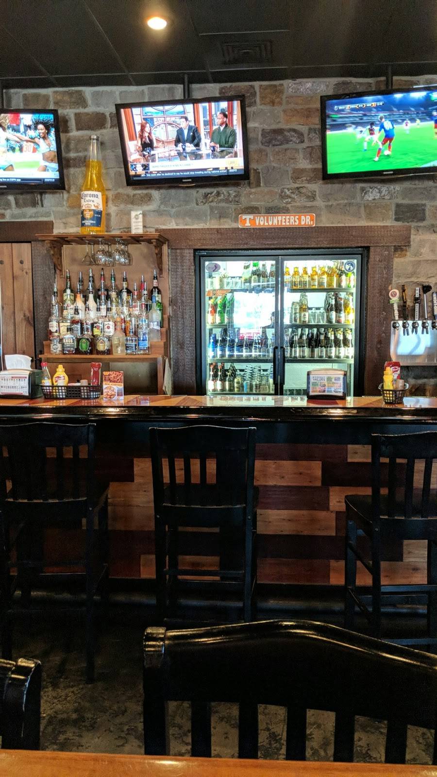 Beef O Bradys | restaurant | WEST TOWN SQUARE, 173 Hudson Dr, Elizabethton, TN 37643, USA | 4235433399 OR +1 423-543-3399