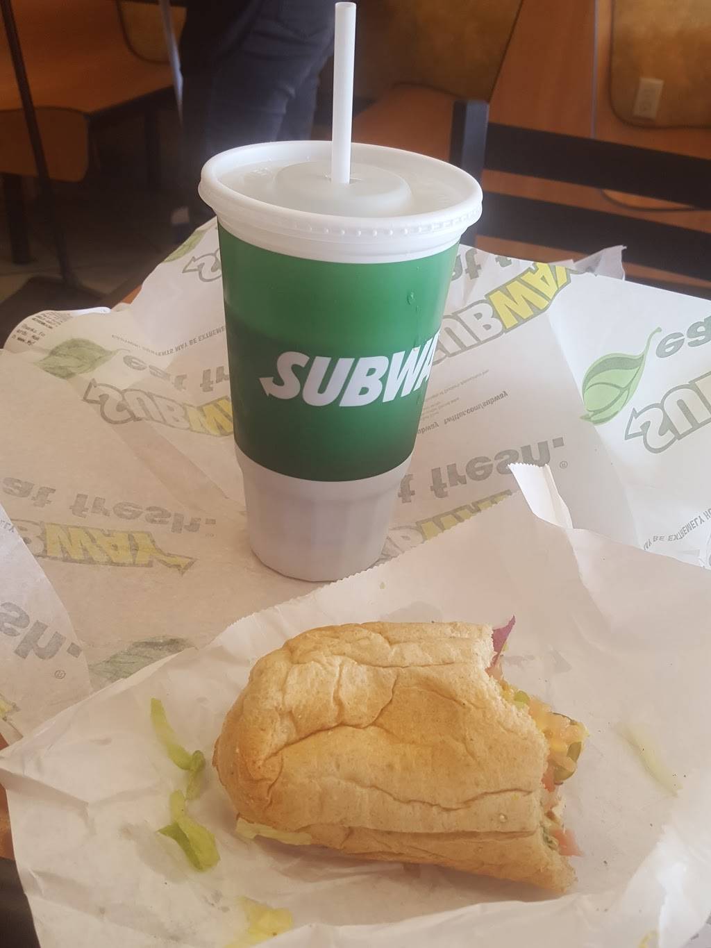 Subway Restaurants | restaurant | 2616 US-92, Lakeland, FL 33801, USA | 8636670777 OR +1 863-667-0777