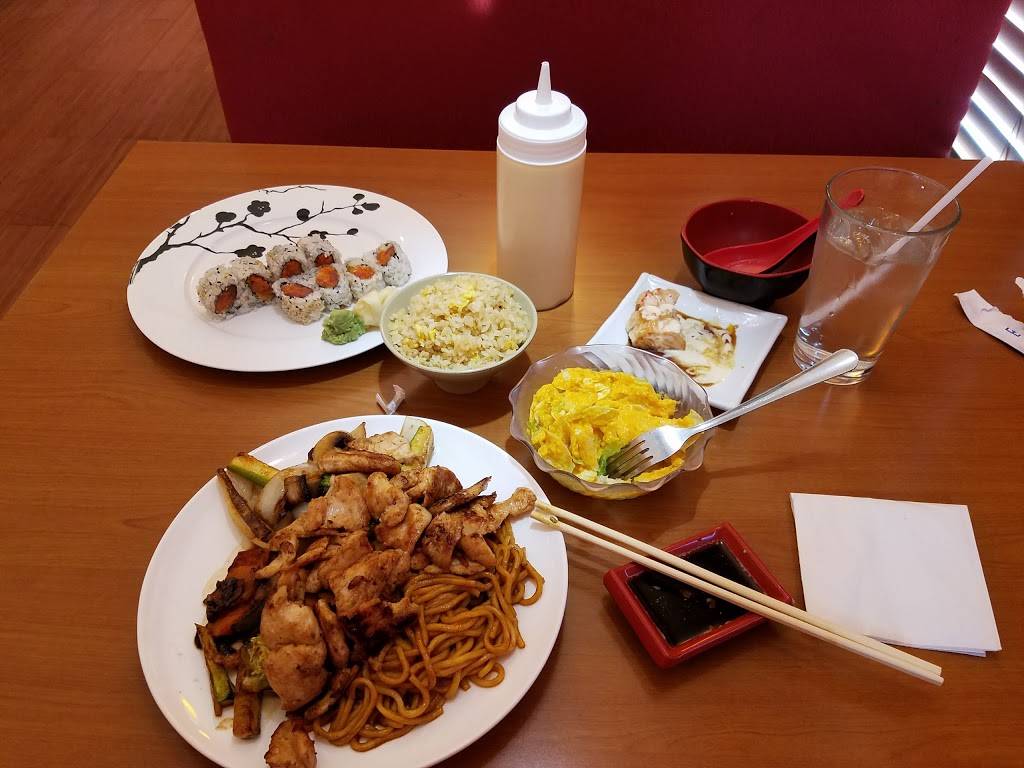 Fancy Sushi | restaurant | 5290 E Moody Blvd #105, Palm Coast, FL 32164, USA | 3865865988 OR +1 386-586-5988