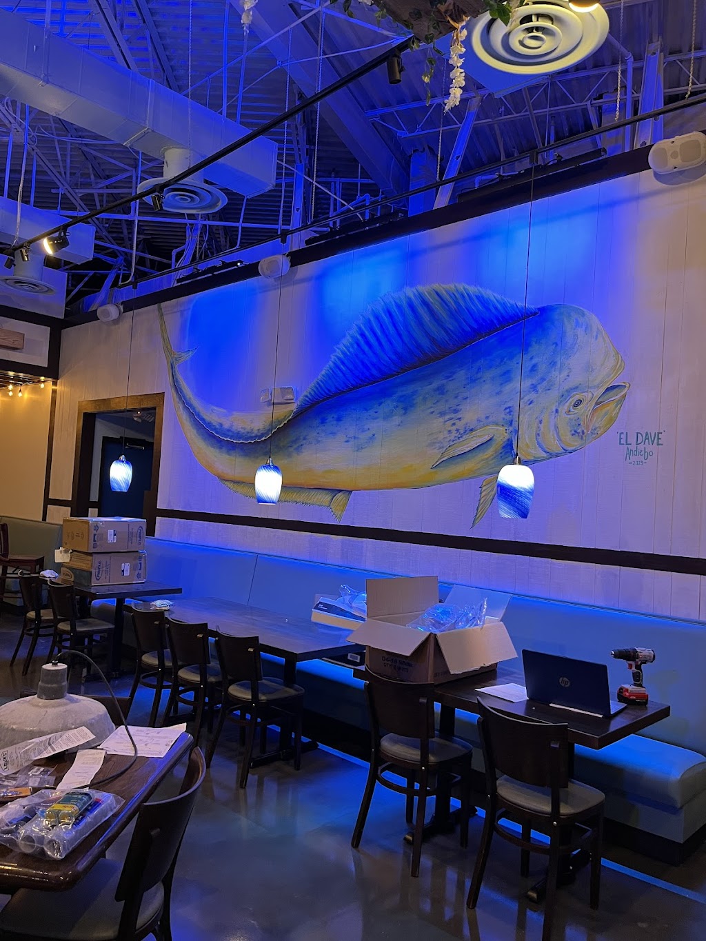 Hooked Island Grill | restaurant | 9924 Gulf Coast Main St #130, Fort Myers, FL 33913, USA | 2393137142 OR +1 239-313-7142