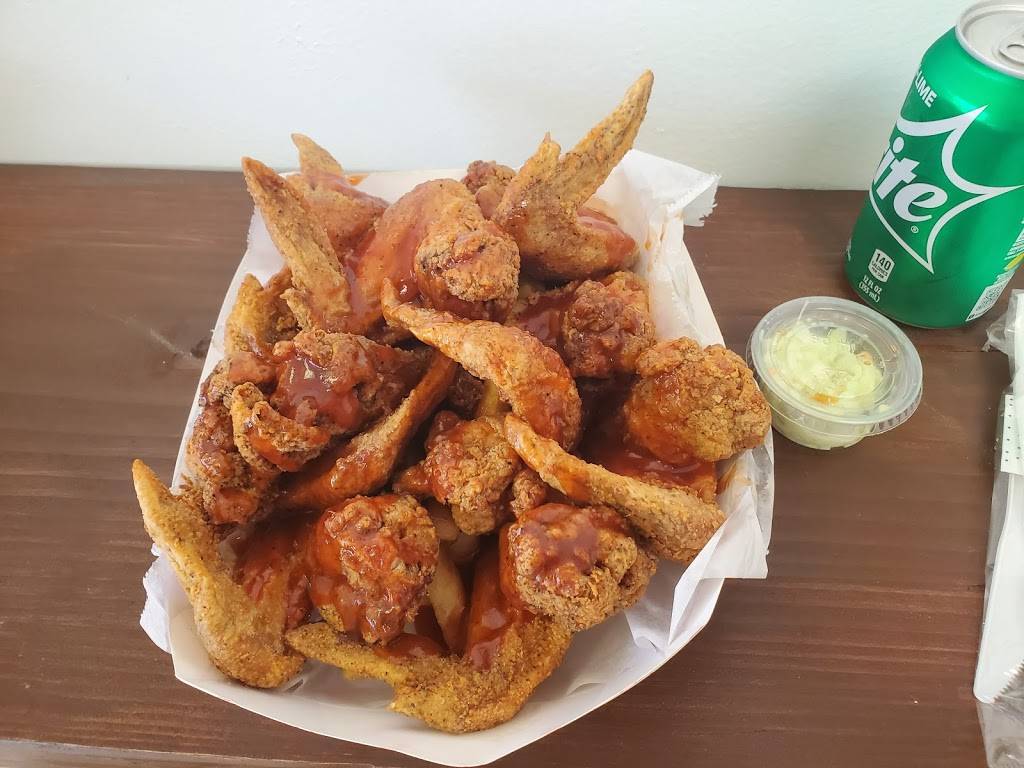 Chicago’s Chicken Shack | restaurant | 1936 E University Dr, Tempe, AZ 85281, USA | 4806877070 OR +1 480-687-7070