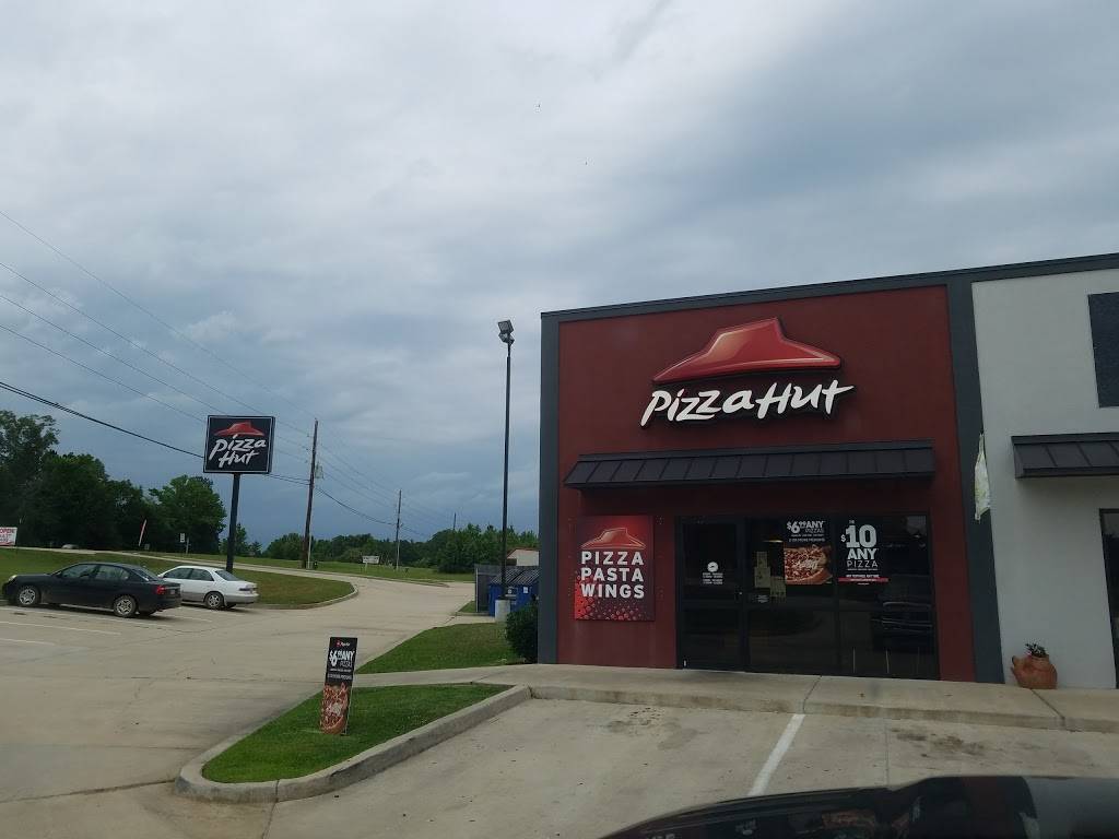 Pizza Hut | meal takeaway | 107 Stonecreek Dr Suite 1, Stonewall, LA 71078, USA | 3189252479 OR +1 318-925-2479