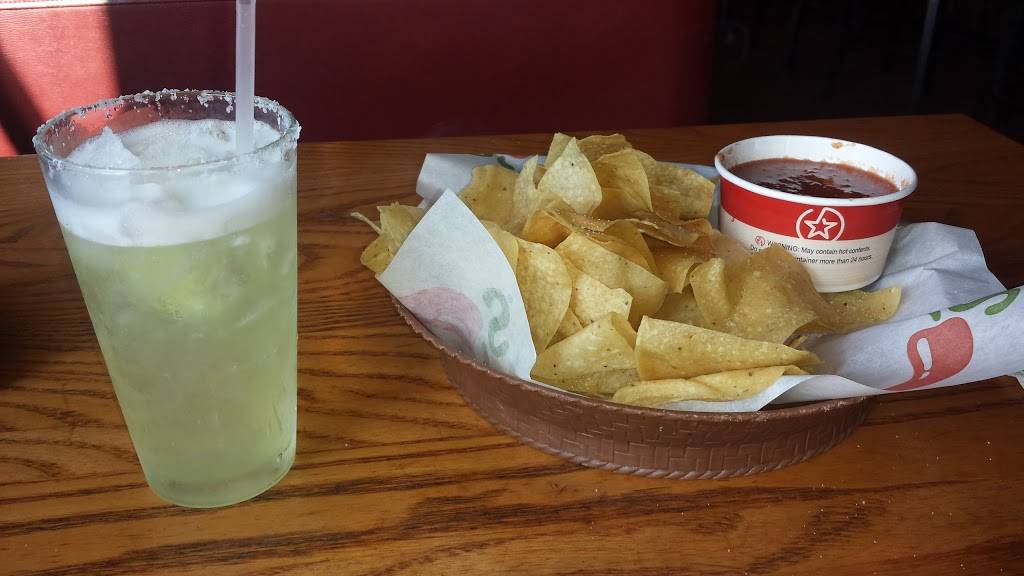 Chilis Grill & Bar | meal takeaway | 292 Strickland Dr, Pinehurst, TX 77630, USA | 4098862400 OR +1 409-886-2400