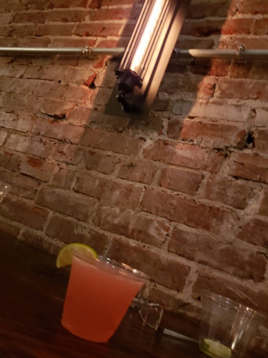 Makers Alley | restaurant | 804 N Orange St, Wilmington, DE 19801, USA | 3024821299 OR +1 302-482-1299