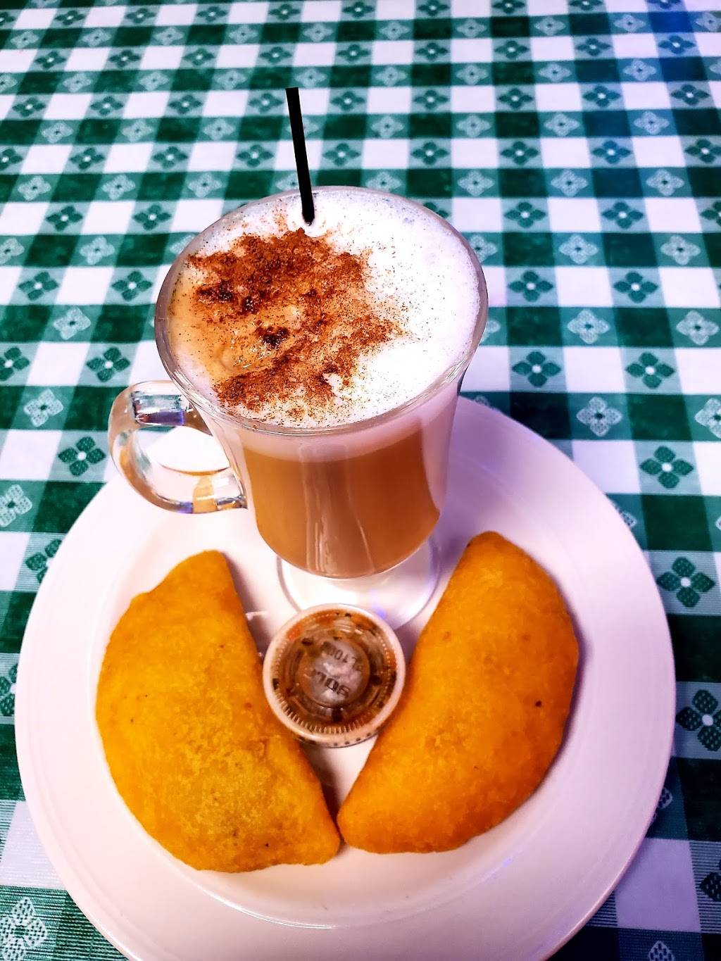 TAVOS TABLE COLOMBIAN FOOD | restaurant | 2137 N Courtenay Pkwy, Merritt Island, FL 32953, USA | 3213493186 OR +1 321-349-3186