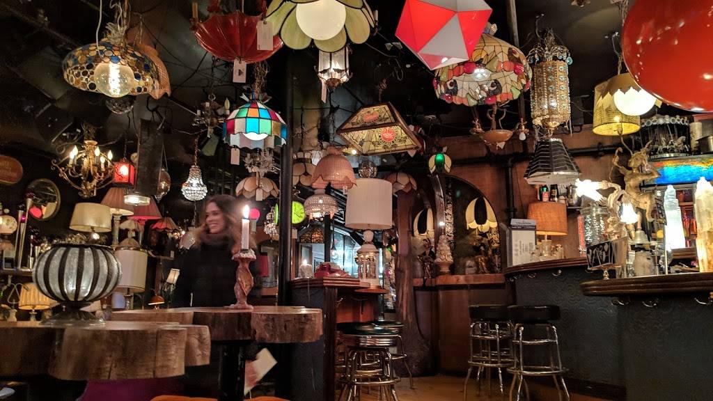 Light Club Lamp Shop | restaurant | 12 N Winooski Ave, Burlington, VT 05401, USA | 8026609346 OR +1 802-660-9346