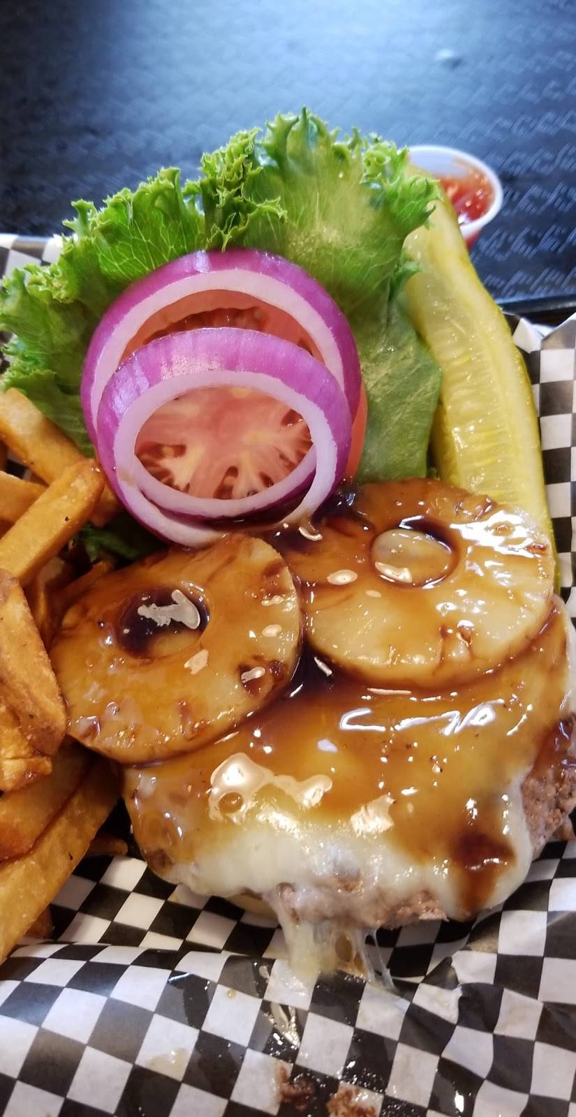 Maybe Baby Burgers | restaurant | 7530 NY-54, Bath, NY 14810, USA | 6076224130 OR +1 607-622-4130