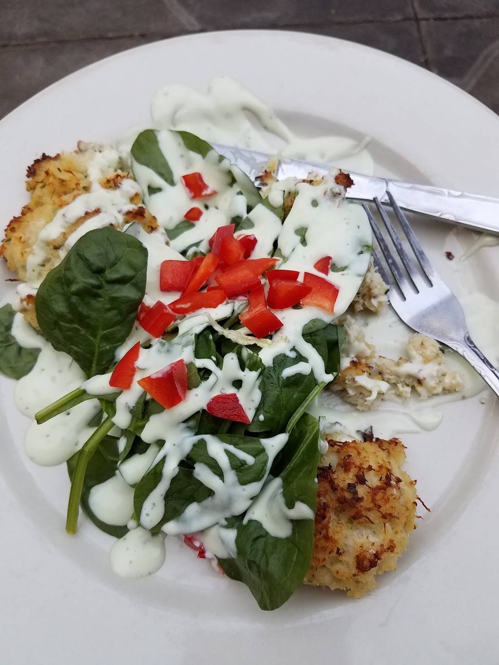 Redhawk Grille | restaurant | 9703, 7481 Auburn Rd, Painesville, OH 44077, USA | 4403544040 OR +1 440-354-4040