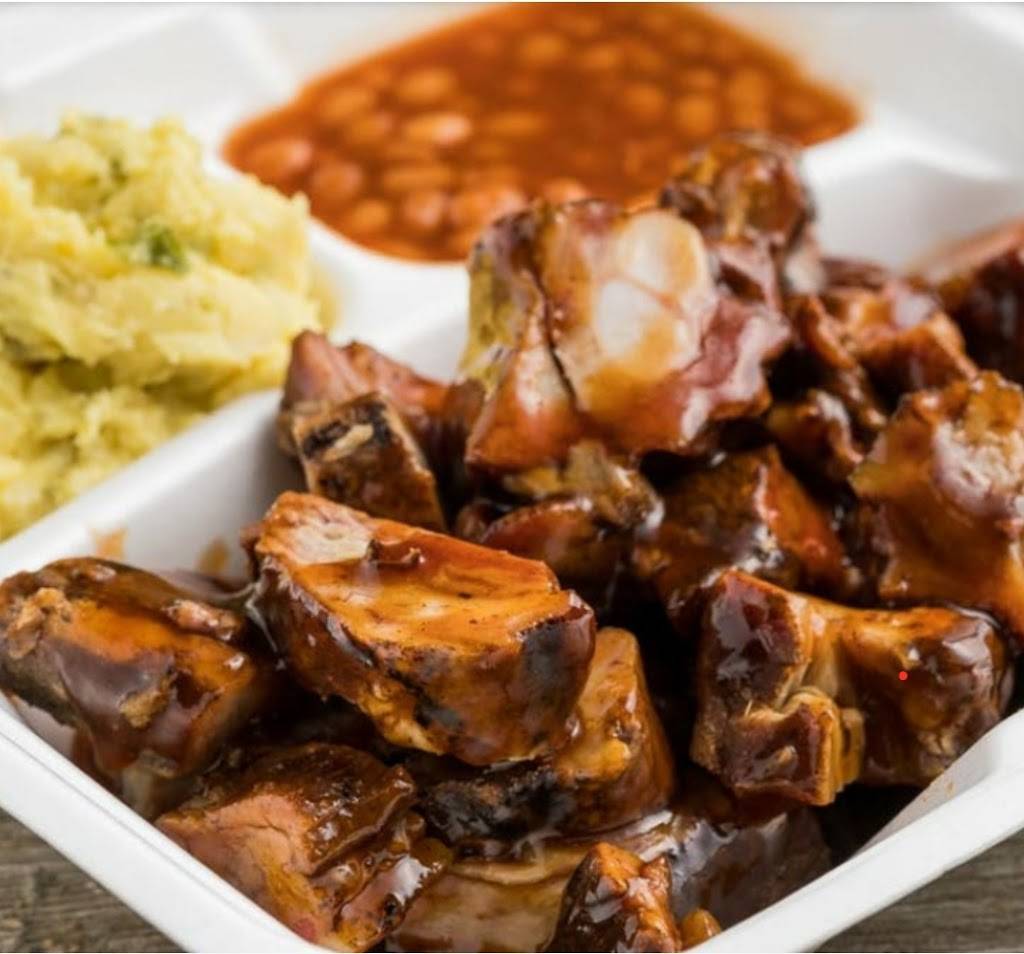 McInniss 12 Bone BBQ | restaurant | 4301 Arkansas Ave, Gulfport, MS 39501, USA | 2283143150 OR +1 228-314-3150