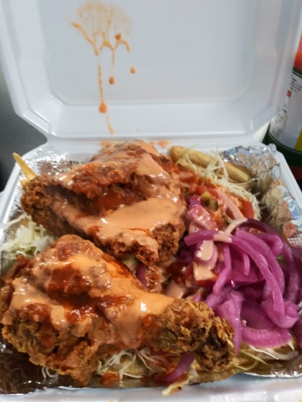 El Rey de las baleadas | restaurant | 6000 St John Ave, Kansas City, MO 64123, USA | 8164927006 OR +1 816-492-7006