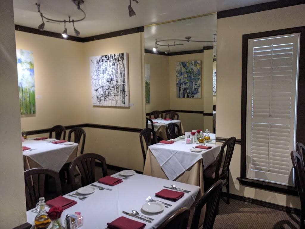 The Classic Cafe at Roanoke | restaurant | 504 N Oak St, Roanoke, TX 76262, USA | 8174308185 OR +1 817-430-8185