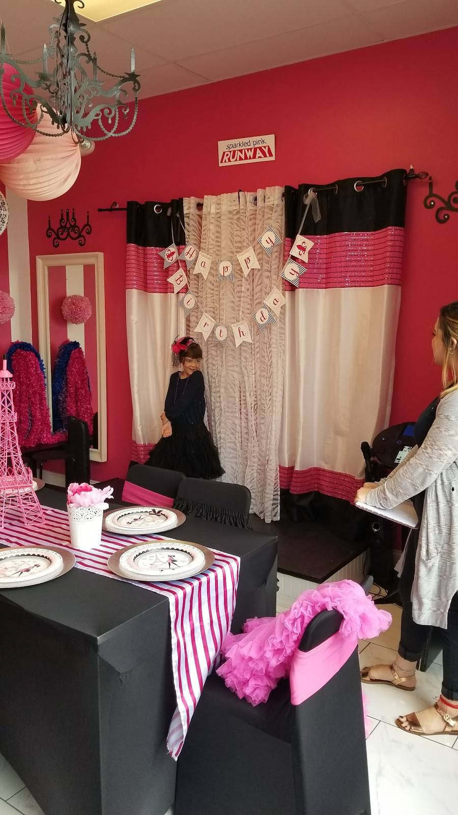 Starbucks | cafe | 321 Avalon Park S Blvd, Orlando, FL 32828, USA | 4072736919 OR +1 407-273-6919