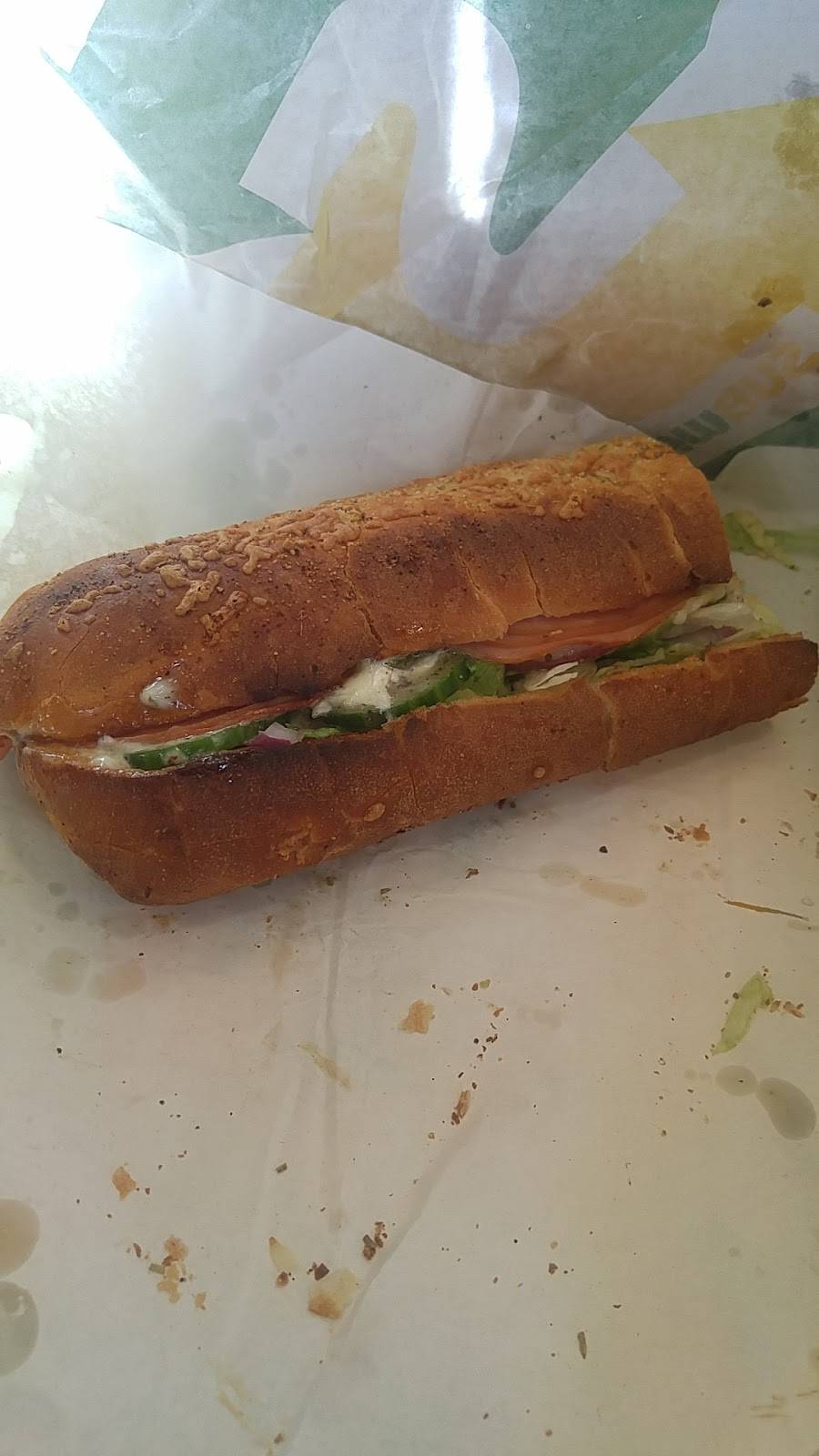 Subway | restaurant | 5550 Lawrence Ave E, Scarborough, ON M1C 3B2, Canada | 6473456757 OR +1 647-345-6757