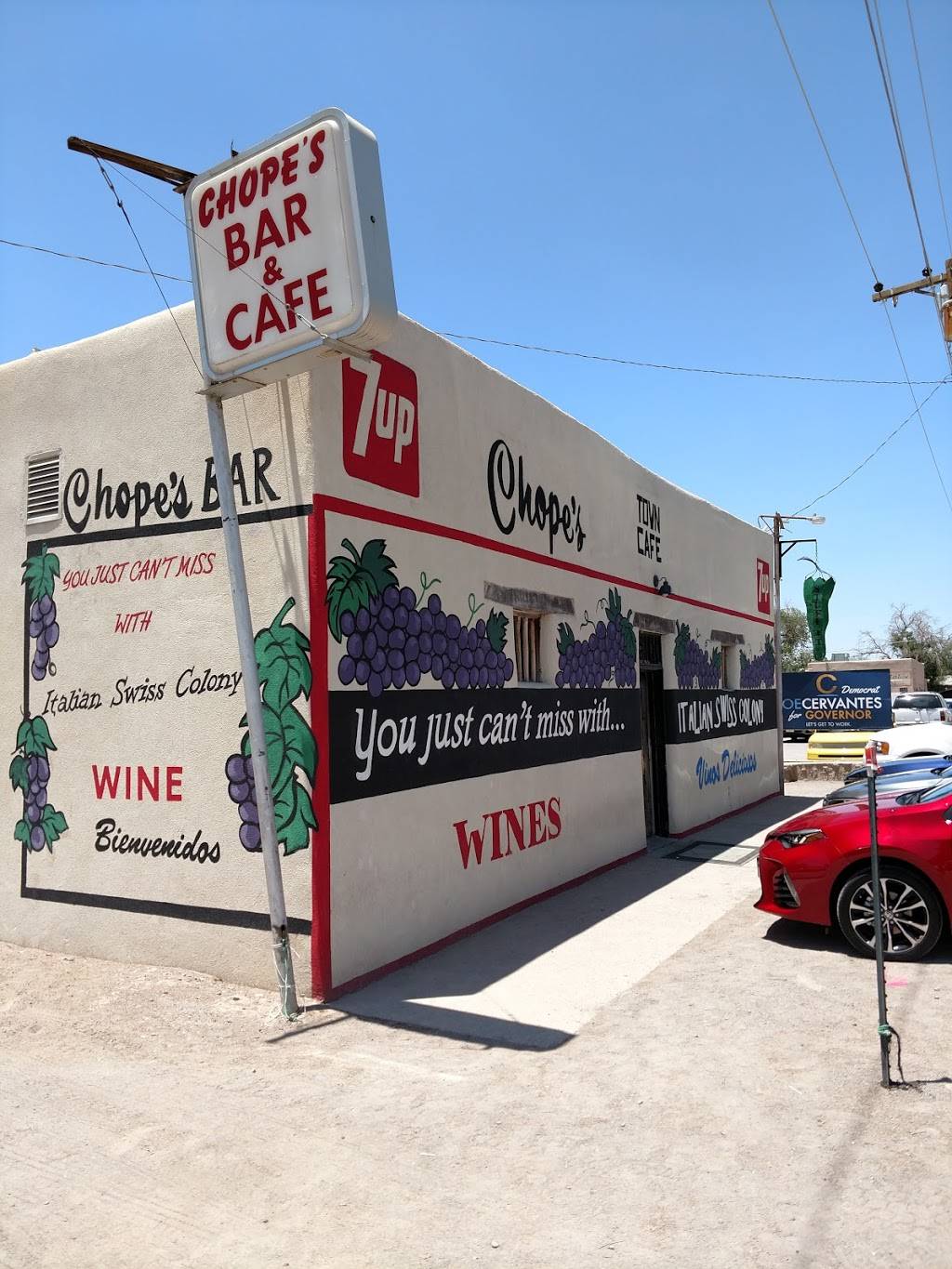 Chopes Bar & Cafe | restaurant | 16145 NM-28, La Mesa, NM 88044, USA | 5752333420 OR +1 575-233-3420