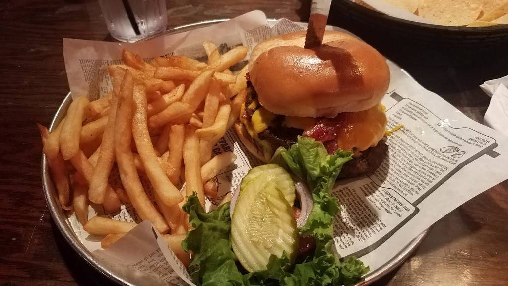 Classic Interurban Grill | restaurant | 322 Holiday Dr, Ardmore, OK 73401, USA | 5802230503 OR +1 580-223-0503