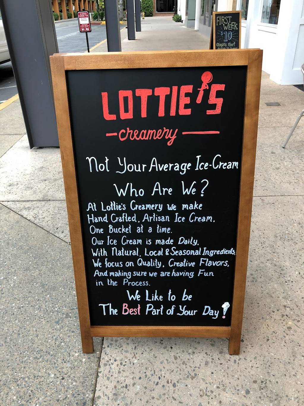 Lotties Creamery | restaurant | 240c Stanford Shopping Center, Palo Alto, CA 94304, USA | 6503846937 OR +1 650-384-6937