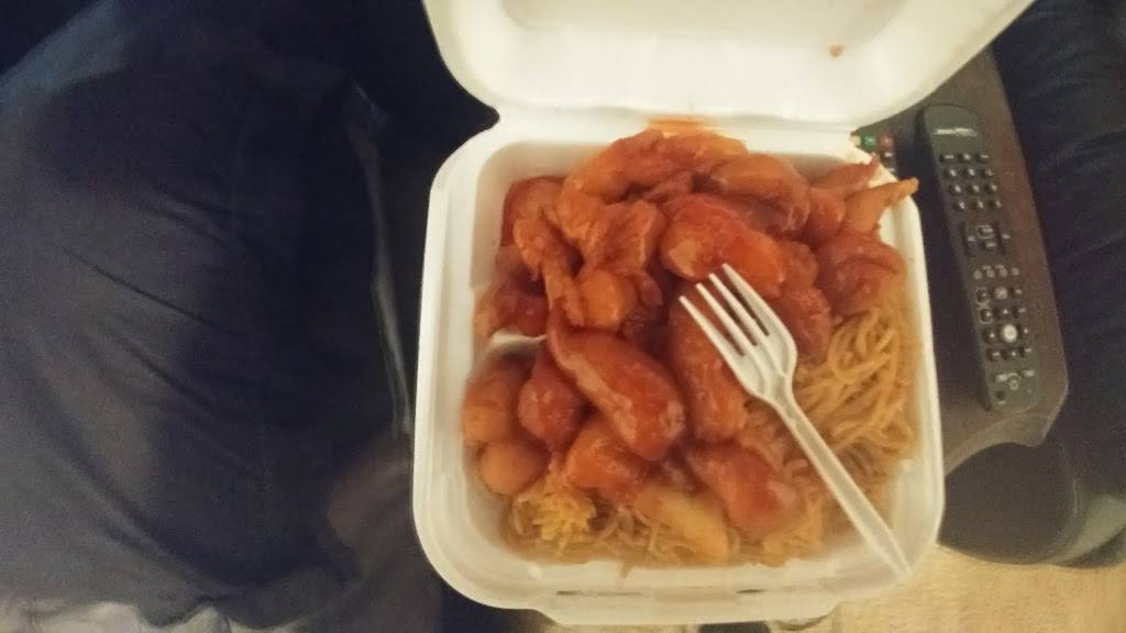 Chinese Express | restaurant | 2404 N 14th St, Ponca City, OK 74601, USA | 5807628887 OR +1 580-762-8887