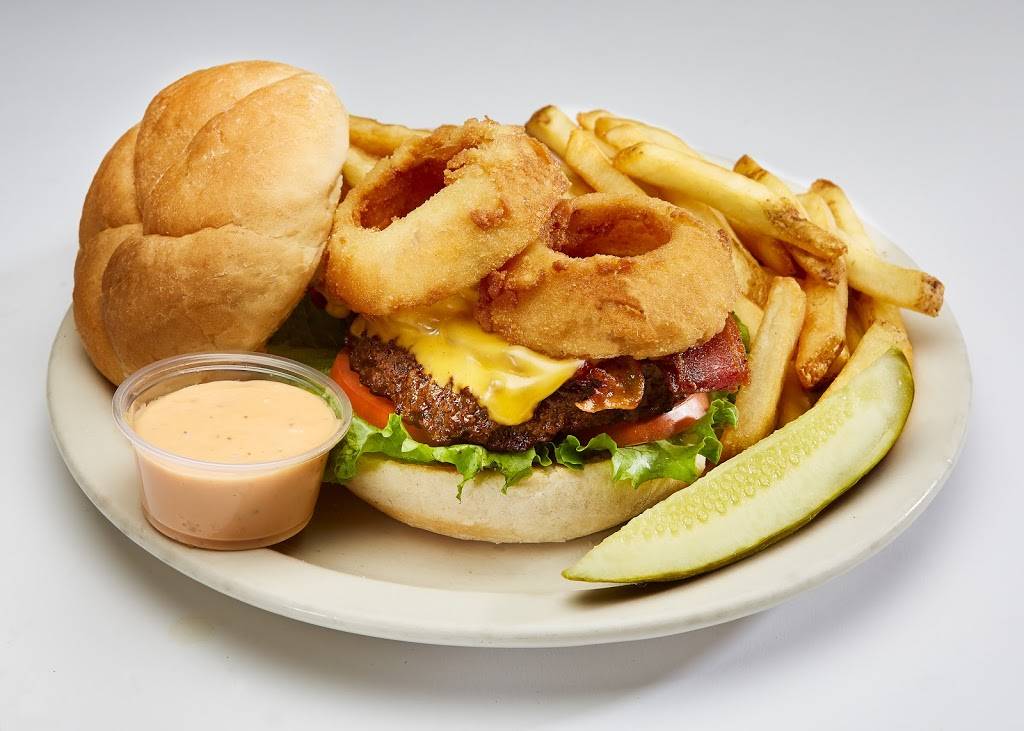 Dee Jays BBQ Ribs & Grille | restaurant | 380 Three Springs Dr, Weirton, WV 26062, USA | 3047481150 OR +1 304-748-1150