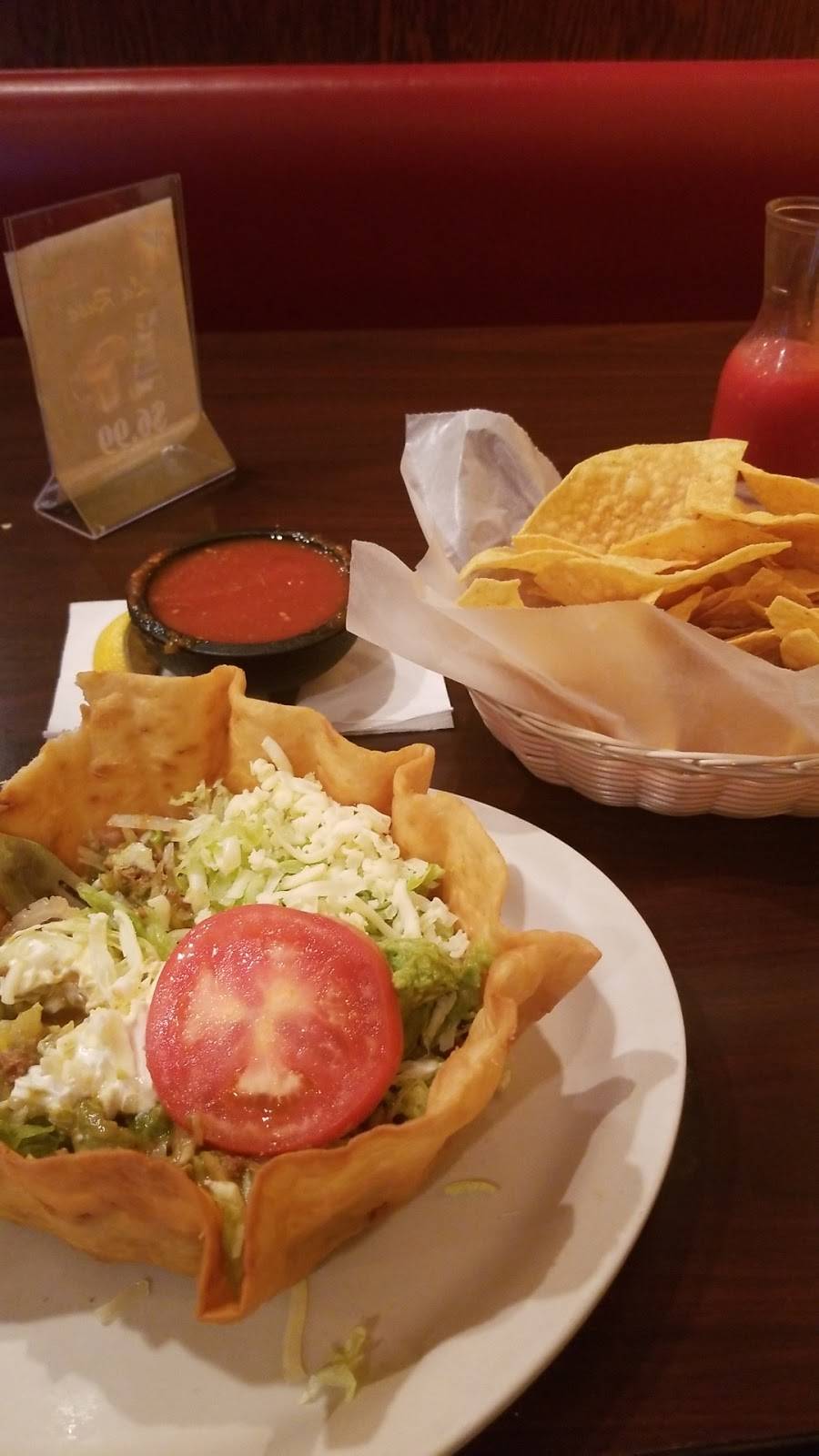 El Nopal | restaurant | 12418 La Grange Rd suite 120, Louisville, KY 40245, USA | 5022431301 OR +1 502-243-1301