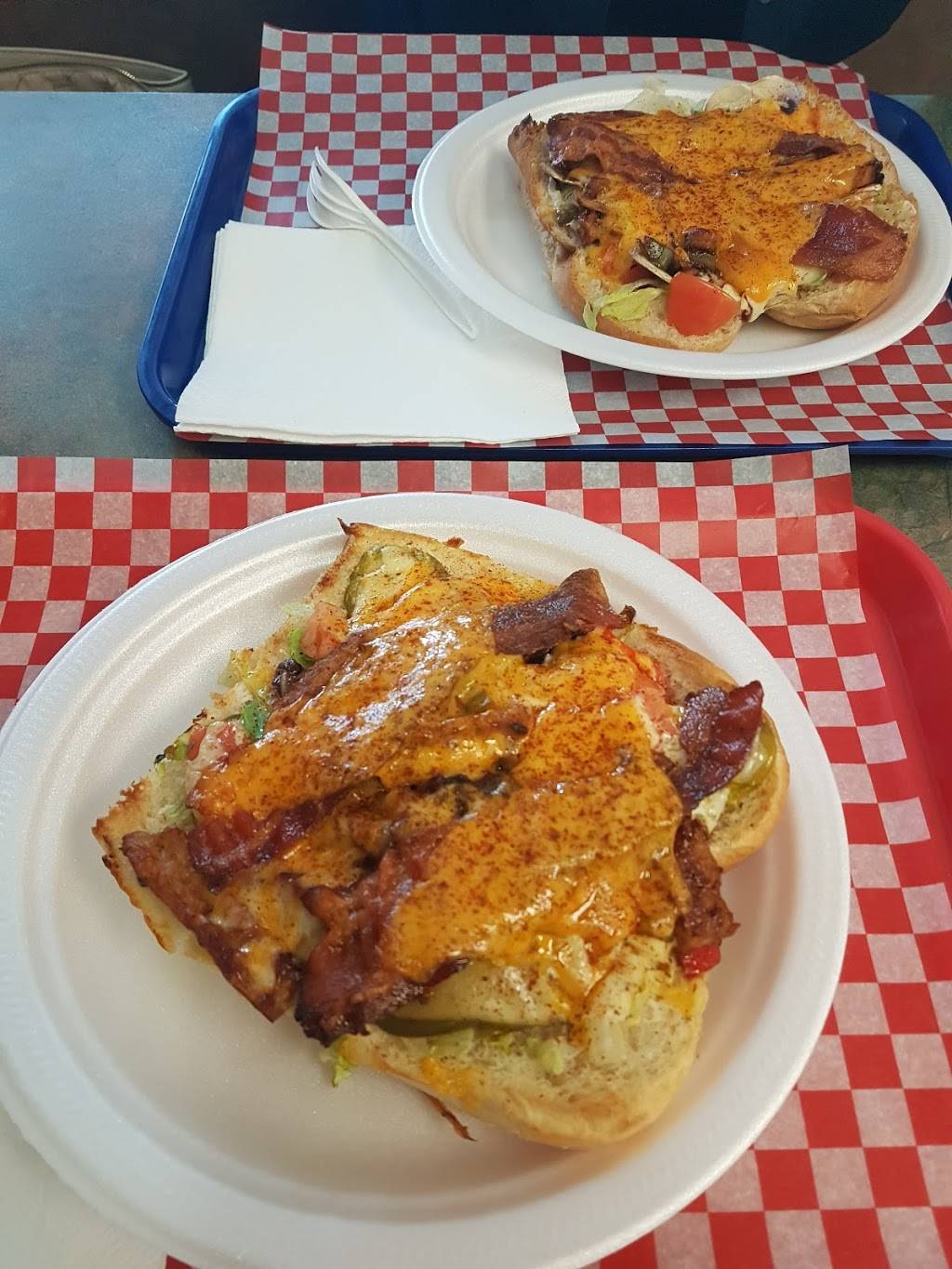 Abes on Exeter | restaurant | 4026 Meadowbrook Dr #115, London, ON N6L 1E6, Canada | 5196528294 OR +1 519-652-8294