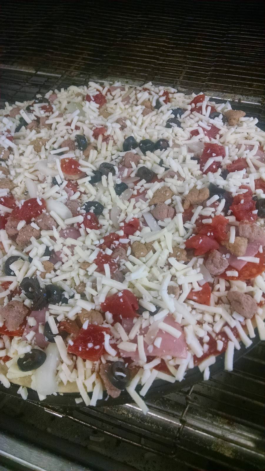 Dominos Pizza | meal delivery | 1010 Battlefield Pkwy, Fort Oglethorpe, GA 30742, USA | 7068610030 OR +1 706-861-0030