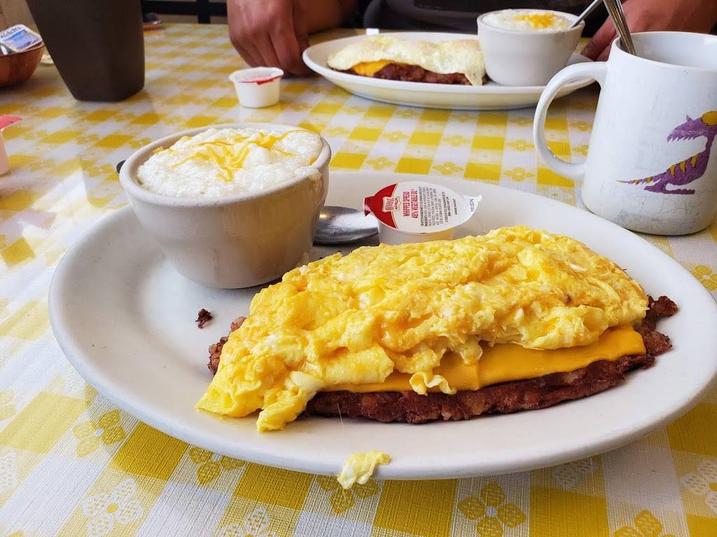 Carols Place | restaurant | 3421 S Orange Ave, Orlando, FL 32806, USA | 4072518860 OR +1 407-251-8860