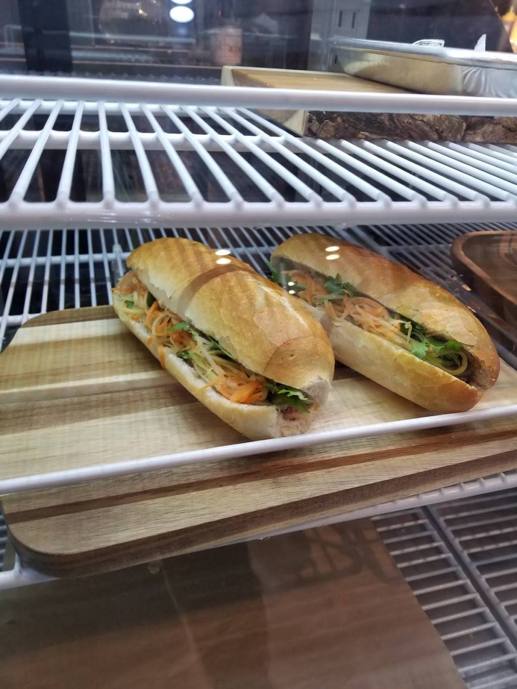 Southeast Street Food - Fusion Eatery | restaurant | 101 5th St E Suite 296, St Paul, MN 55101, USA | 6513309526 OR +1 651-330-9526