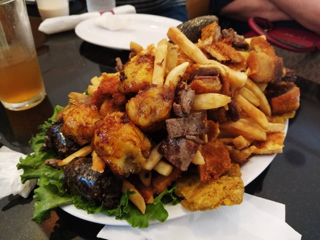 Ricos Chicken | restaurant | 146-04 45th Ave, Flushing, NY 11355, USA | 7188861491 OR +1 718-886-1491