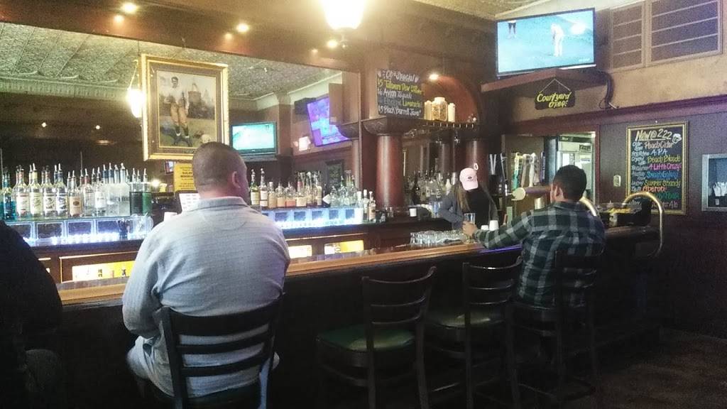 Pub 222 | restaurant | 222 W Main St, St. Charles, IL 60174, USA | 6305844222 OR +1 630-584-4222