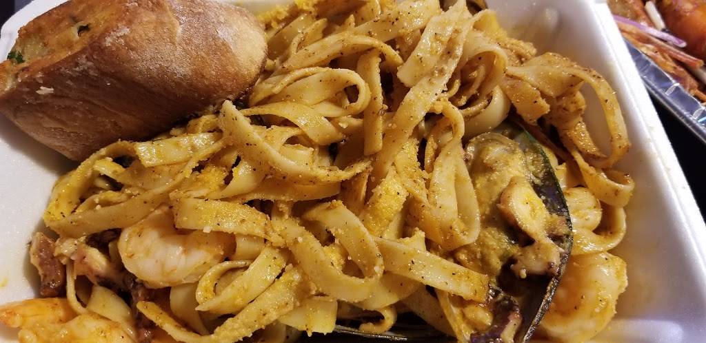 El Nuevo Vallarta Sports Bar & Grill | restaurant | 6801 Cermak Rd, Berwyn, IL 60402, USA | 7083175929 OR +1 708-317-5929