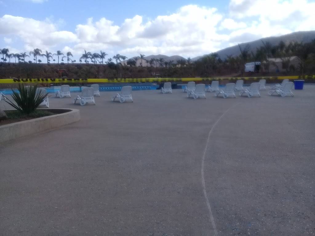 Pizza Caliente | restaurant | Inglaterra 609, Las Lomitas, 22810 Ensenada, B.C., Mexico | 016461749853 OR +52 646 174 9853