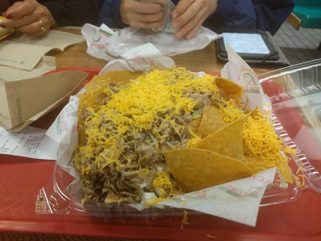 Muchas Gracias Mexican Food | restaurant | 116 NE 117th Ave, Vancouver, WA 98684, USA | 3602548530 OR +1 360-254-8530