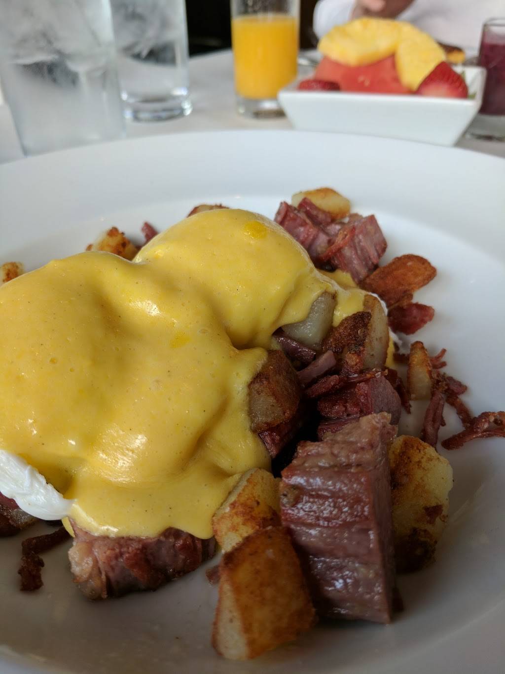 Sam & Harrys Steakhouse | restaurant | 1551 Thoreau Dr N, Schaumburg, IL 60173, USA | 8473034050 OR +1 847-303-4050