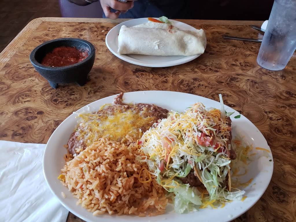 La Corona | restaurant | 914 Walnut St, Red Bluff, CA 96080, USA | 5305289496 OR +1 530-528-9496