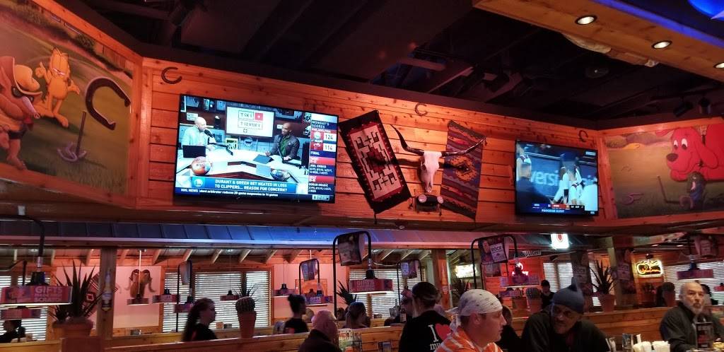 Texas Roadhouse | restaurant | 4200 S Western Ave, Marion, IN 46953, USA | 7655667177 OR +1 765-566-7177