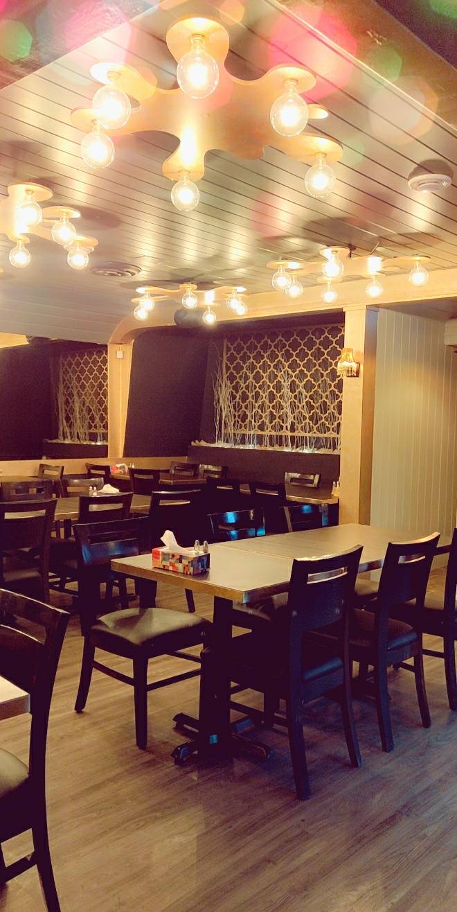 Palace Of The Sultan | restaurant | 1971 Lakeshore Rd W, Mississauga, ON L5J 1J6, Canada | 9058230000 OR +1 905-823-0000