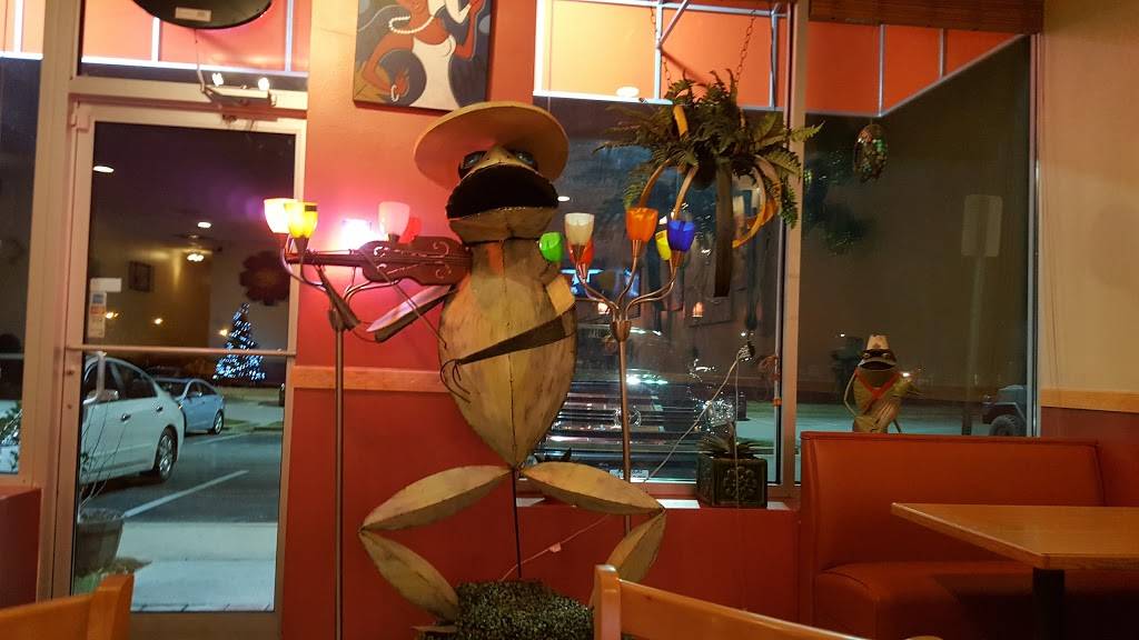 Sin Fronteras Cafe | restaurant | 7748 Ritchie Hwy, Glen Burnie, MD 21061, USA | 4104242022 OR +1 410-424-2022