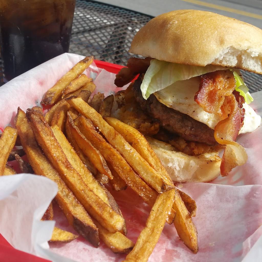 The Green Beetle | restaurant | 325 S Main St, Memphis, TN 38103, USA | 9015277337 OR +1 901-527-7337