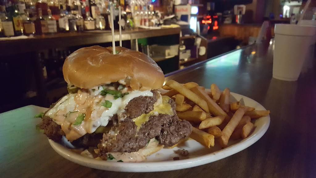 Lockerbie Pub | night club | 631 E Michigan St, Indianapolis, IN 46202, USA | 3176319545 OR +1 317-631-9545