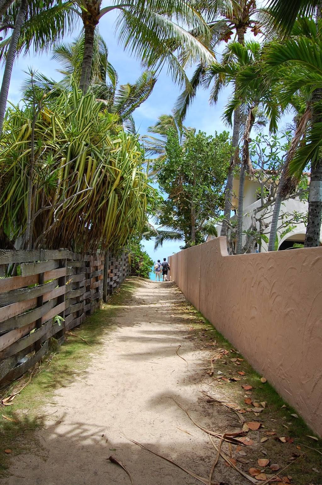 Kenekes | restaurant | 41-685 Kalanianaʻole Hwy, Waimanalo, HI 96795, USA | 8082599800 OR +1 808-259-9800