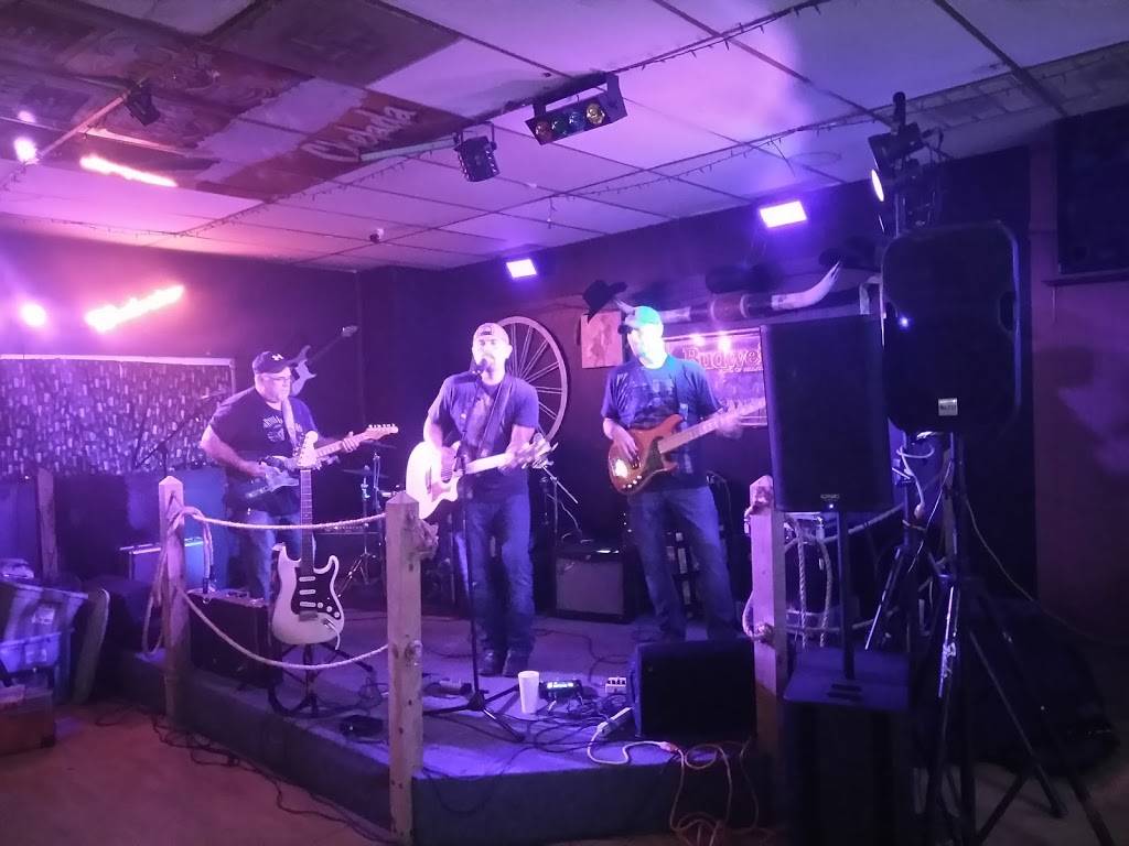 Lucys Bar & Grill | restaurant | 19394 US Hwy 152, Lacygne, KS 66040, USA | 9137572672 OR +1 913-757-2672