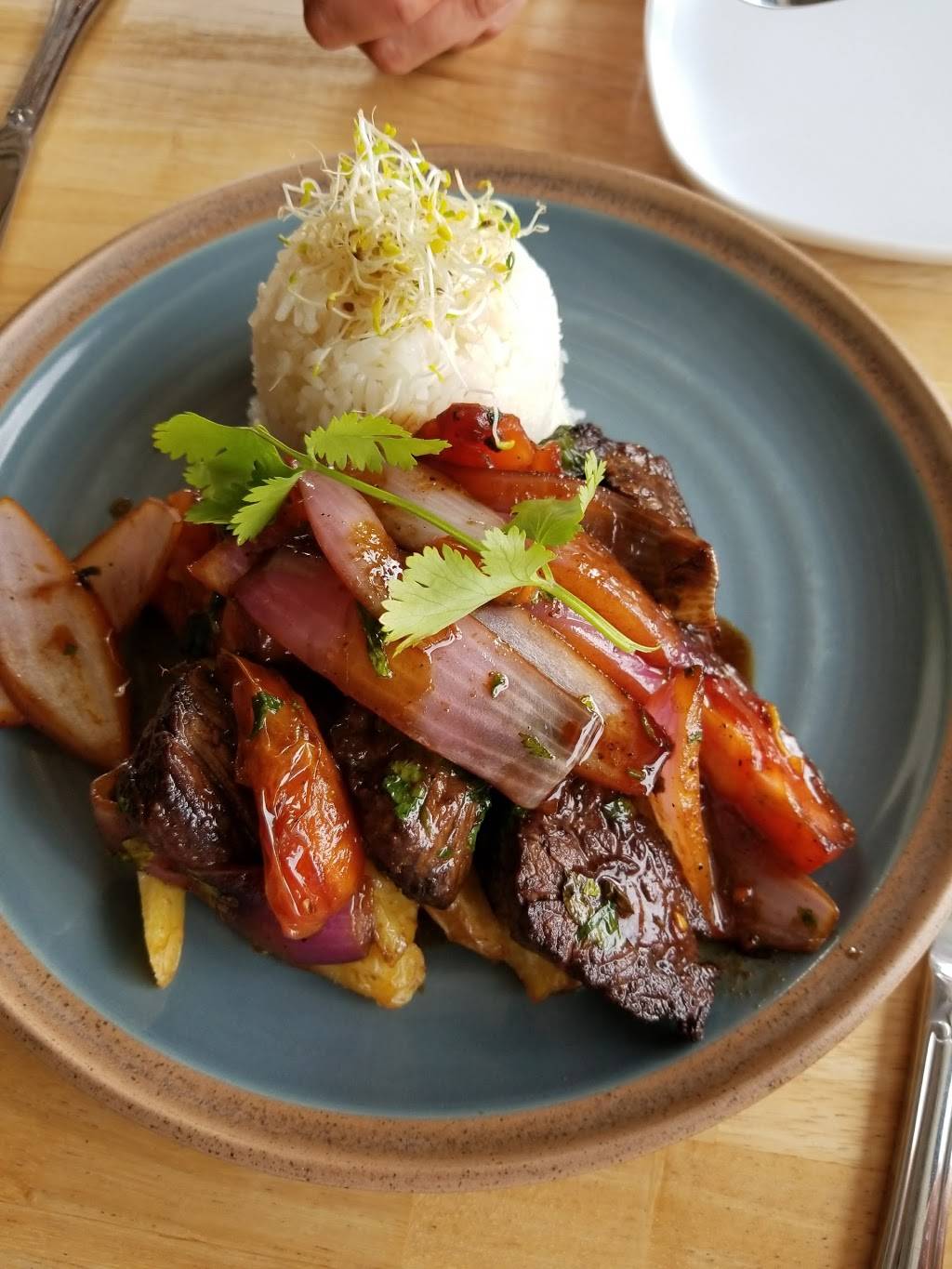 Llama Restaurant | restaurant | 415 Anastasia Blvd, St. Augustine, FL 32080, USA | 9048191760 OR +1 904-819-1760