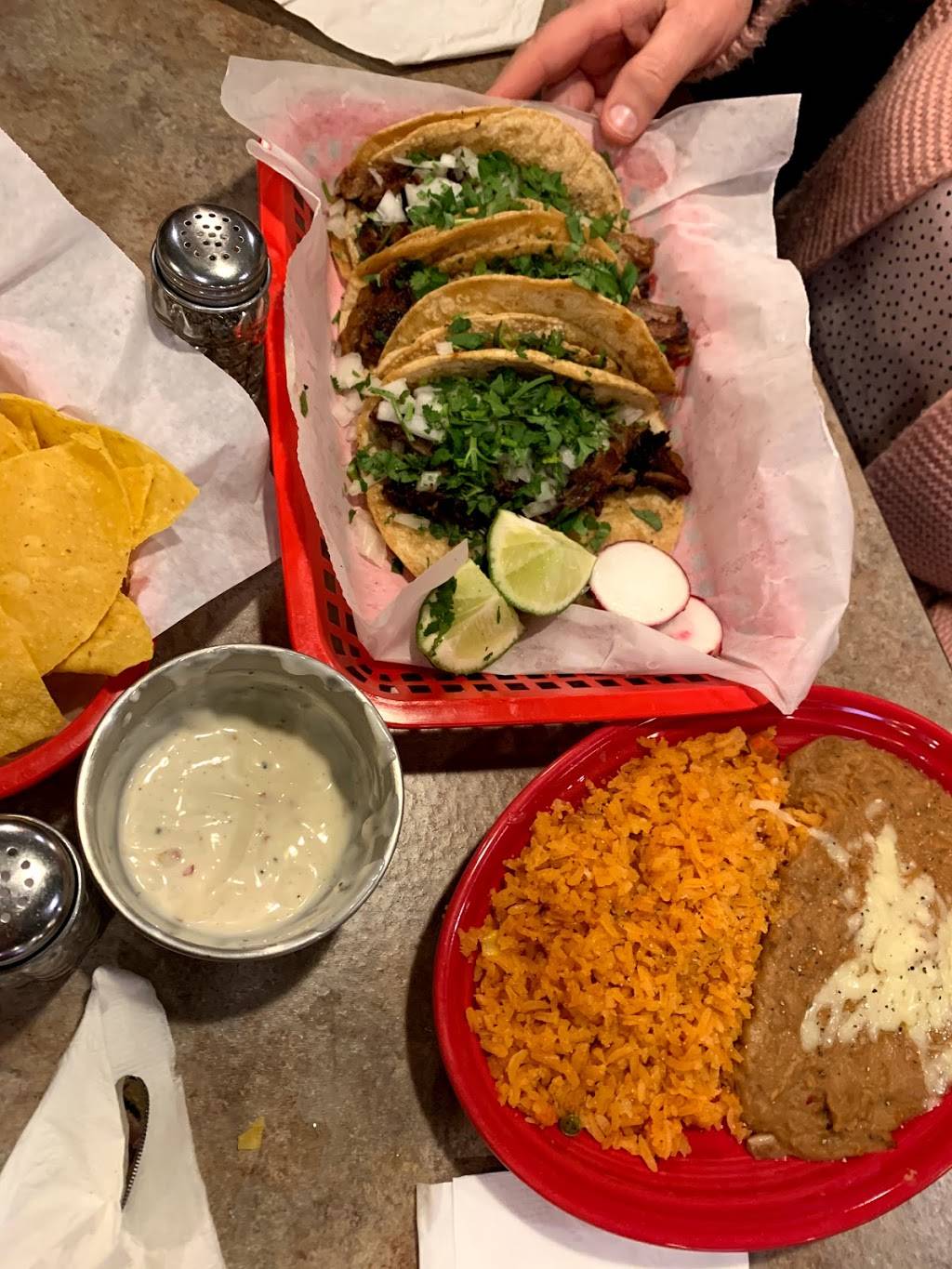 La Hacienda Mexican Grill | restaurant | 1744 Sentinel Dr Suite 100, Chesapeake, VA 23320, USA | 7575451121 OR +1 757-545-1121