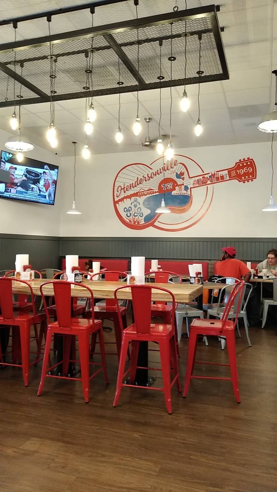 Slim Chickens | restaurant | 218 E Main St, Hendersonville, TN 37075, USA | 6159915150 OR +1 615-991-5150