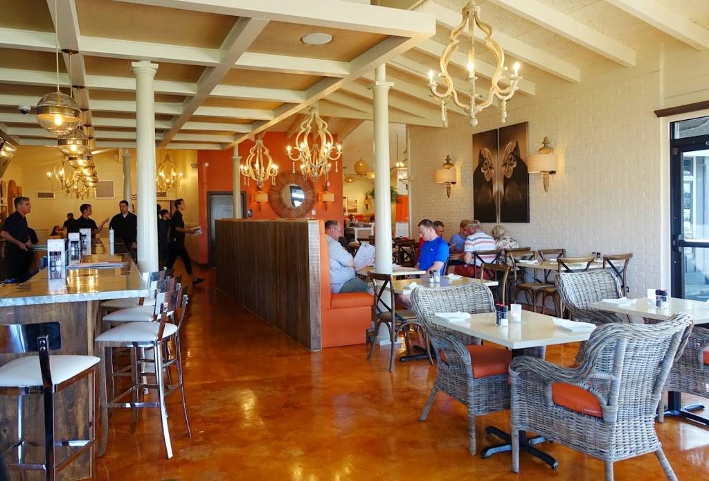 Roosters Southern Kitchen | restaurant | 804 S Croatan Hwy, Kill Devil Hills, NC 27948, USA | 2524414594 OR +1 252-441-4594